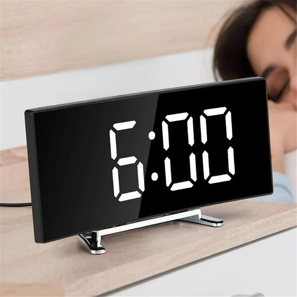 LED Display Alarm Clock2