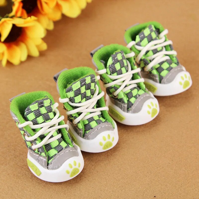 5f6sNewDesign4pcsSetPetDogShoesSmallDogPuppyBootsFootballStyleCheapDogSummerjpg