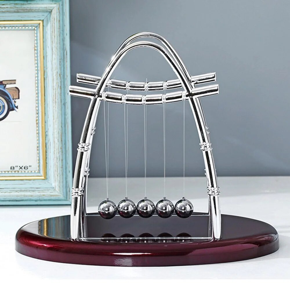 Newton's Cradle: Educational Desk Toy for Early Fun Development
