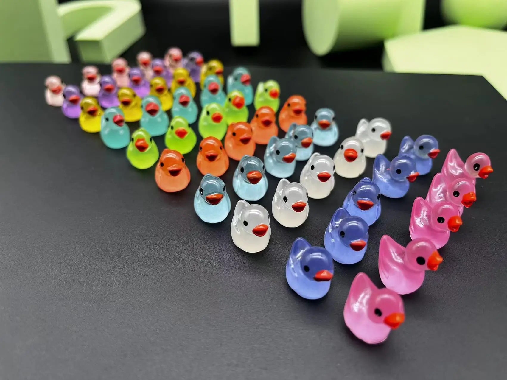gFtu50PCS-Luminous-Mini-Ducks-Moss-Microlandscape-Miniature-Duck-Figurines-Fairy-Garden-Accessories-Home-Decor-Glow-in.jpg