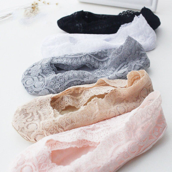 Stylish womens lace scalloped foot coverings
