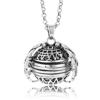 Layered photo display in expanding locket