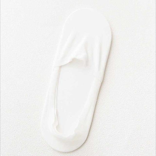 Stylish no show socks with grip for flats