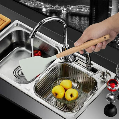 L6zx12PCS-Silicone-Non-Stick-Cookware-Kitchen-Utensils-Set-for-Kitchen-Wooden-Handle-Spatula-Egg-Beaters-Kitchenware.jpg