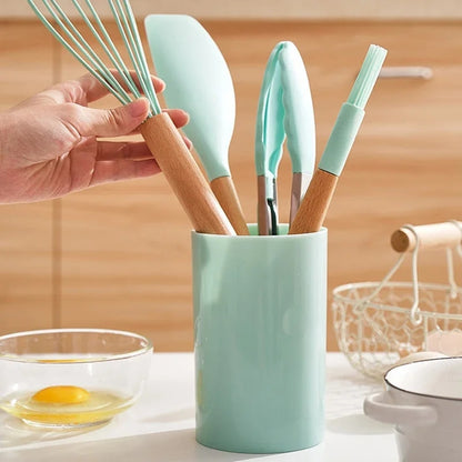 n1TA12PCS-Silicone-Non-Stick-Cookware-Kitchen-Utensils-Set-for-Kitchen-Wooden-Handle-Spatula-Egg-Beaters-Kitchenware.jpg