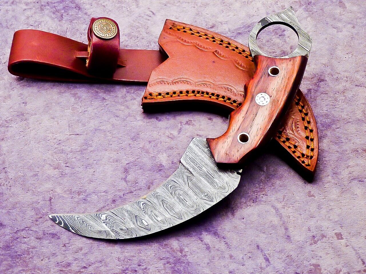 Hunting Knife.jpg