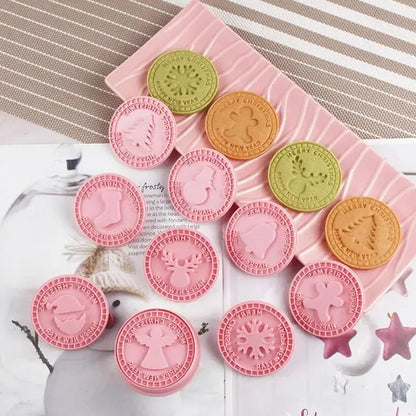 pWtu9Pcs-3D-Christmas-Cookie-Cutters-Biscuit-Mold-Santa-Snowman-Tree-Elk-Cookie-Mould-Stamp-Xmas-New.jpg