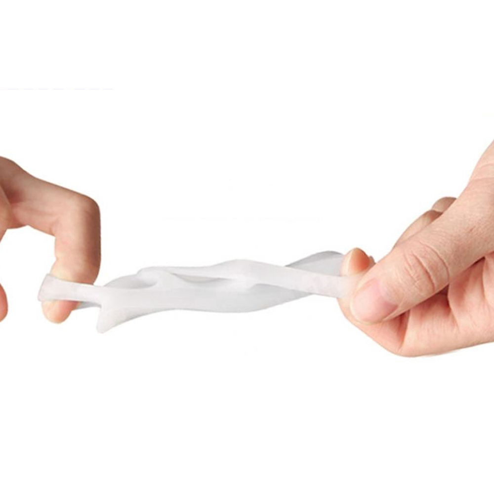 Soft and stretchy toe separators for comfort