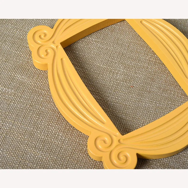 2vUjFriends-TV-Show-Yellow-Door-Polyresin-Photo-Frame-With-Stand-Hanging-Picture-Display-Home-Decor-For.jpg