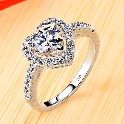 iswZNever-Fade-Luxury-Classic-18K-White-Gold-Color-Ring-Solitaire-2-Carat-Zirconia-Diamant-Wedding-Band.jpg