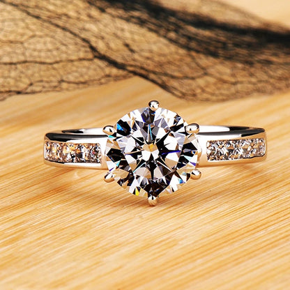 dNWENever-Fade-Luxury-Classic-18K-White-Gold-Color-Ring-Solitaire-2-Carat-Zirconia-Diamant-Wedding-Band.jpg