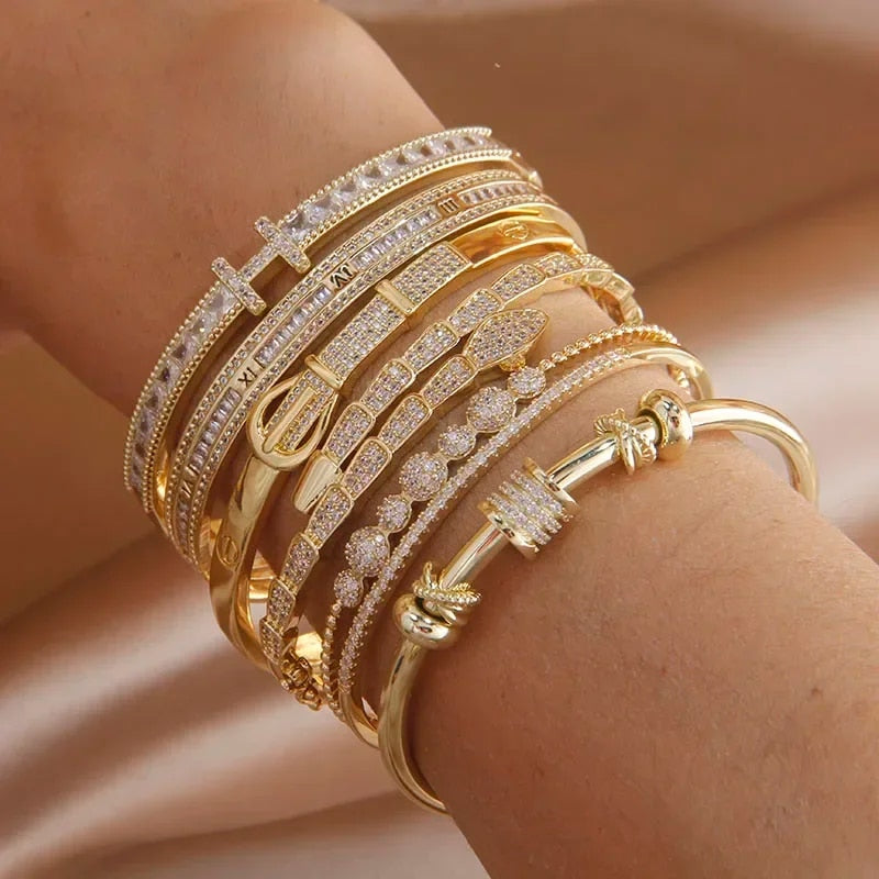 jjdQClassicLuxuryShinyZirconLetterCharmBraceletforWomenFashionBrandJewelryWeddingParty