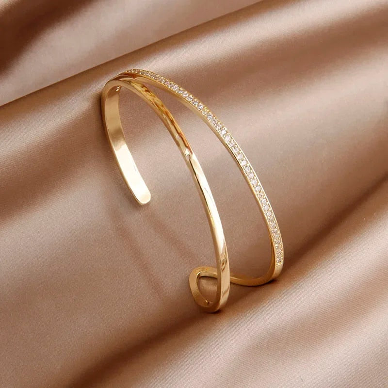 CjkLClassicLuxuryShinyZirconLetterCharmBraceletforWomenFashionBrandJewelryWeddingParty