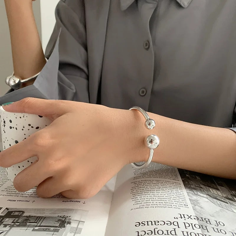 xIdLNew-Arrival-100-925-Sterling-Silver-Hot-Sell-Simple-Two-Ball-Design-Lady-Bangle-Wholesale-Jewelry.jpg