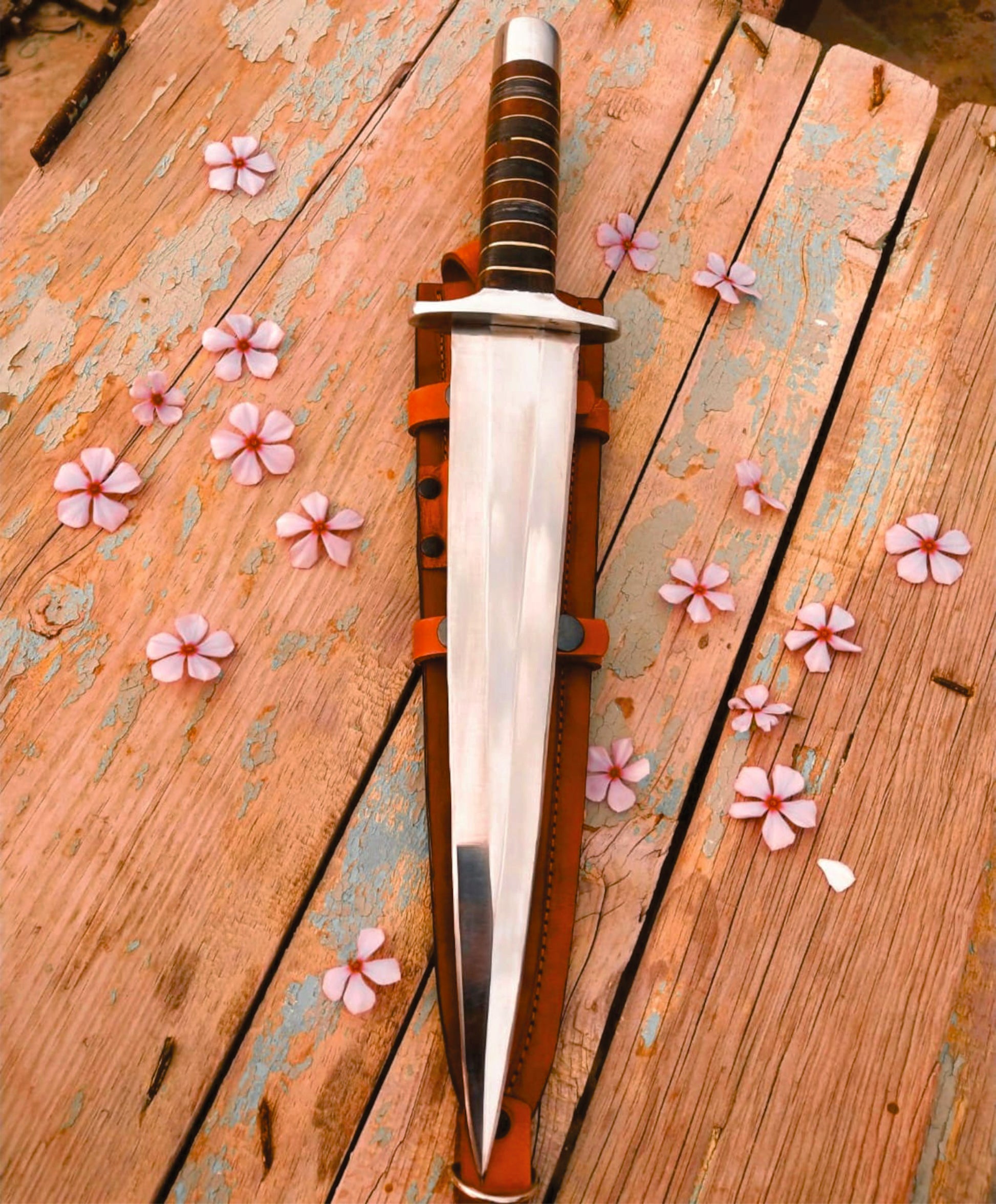 Custom Handmade Dagger Knife Carbon Steel Dagger Italian Leather Handle Survival (4).jpg
