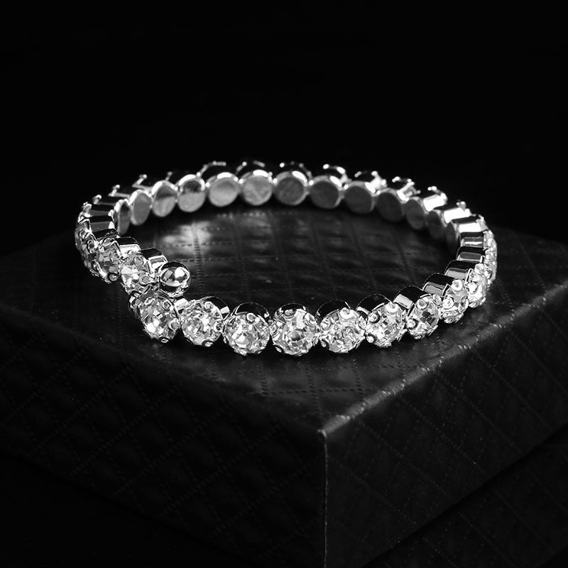 szSvLuxury-Round-Crystal-Jewelry-Set-for-Women-Charm-Silver-Color-Bracelet-Stud-Earring-Zircon-Chain-Necklace.jpg