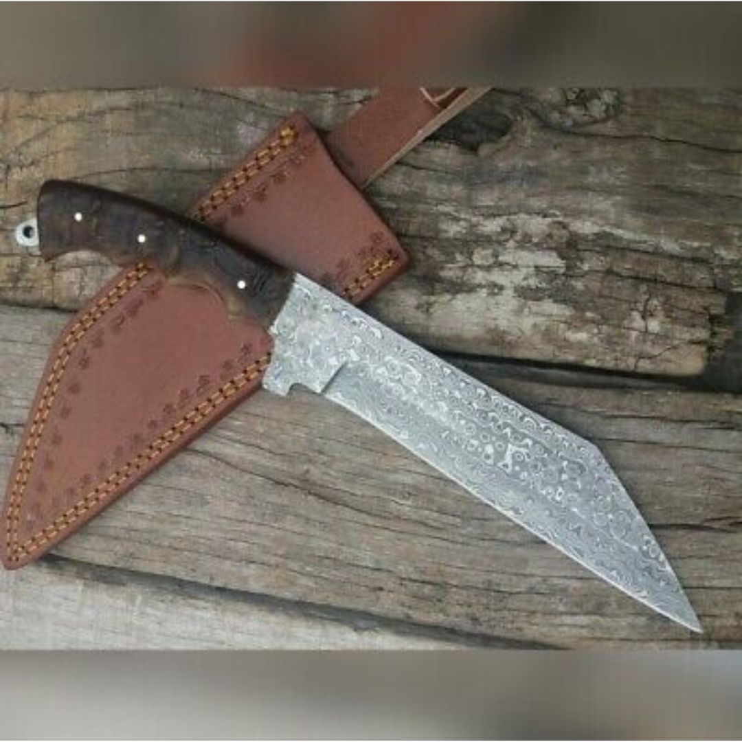 Ram Horn Hunting Bowie Knife Damascus Steel Handmade Survival Bowie Camping Knif (10).jpg