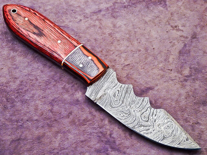 Damascus Hunting Knife.jpg