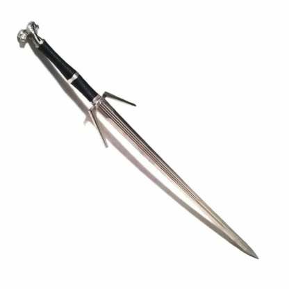 Handcrafted_Silver_Rune_Replica_The_Continent's_Most_Coveted_SwordSilver_Rune_Sword_of_Rivia-_BladeMaster (13).png