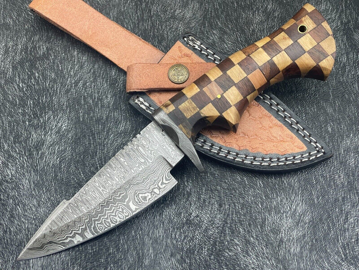 Custom Handmade Knife.jpg