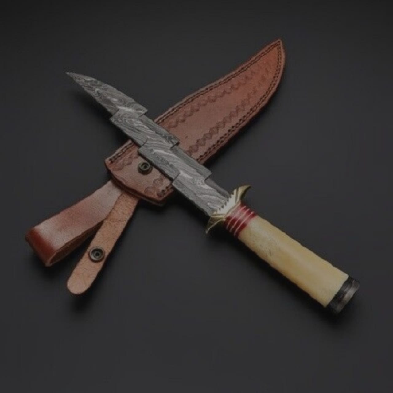 Custom Handmade Damascus Steel Zigzag Dagger Knife with Leather Sheath