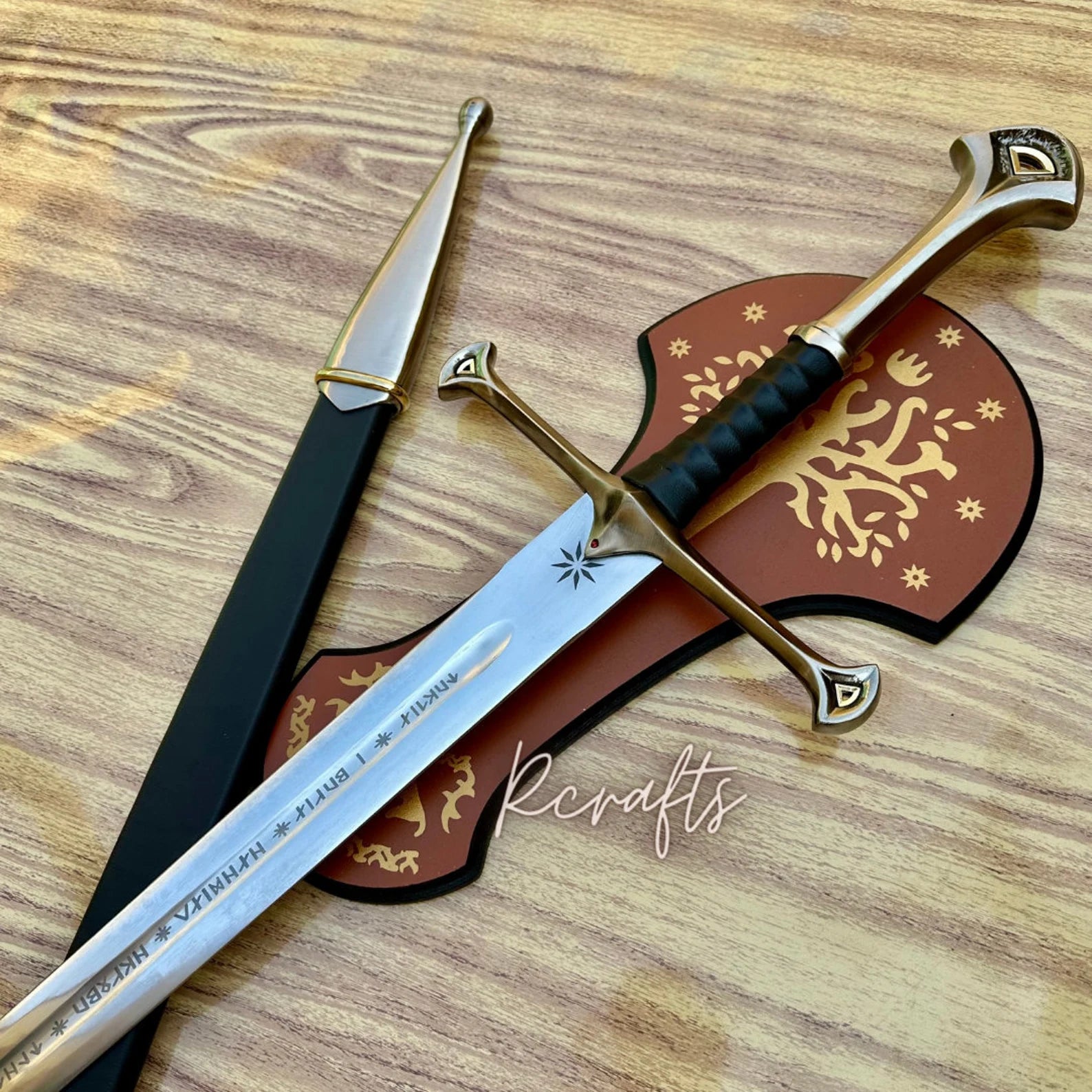 Andurilswordofstriderwithfreescabbardlordoftheringskingaragornranger swordlotrgifts