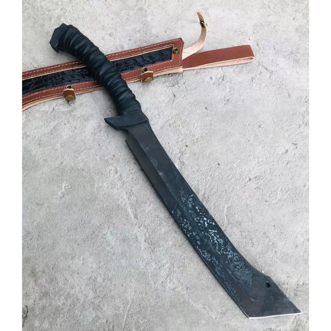 Oil Quenched Carbon Steel Full Tang Machete Knife Custom Handmade Hunting Knife Survival Outdoor Knife Camping Bowie