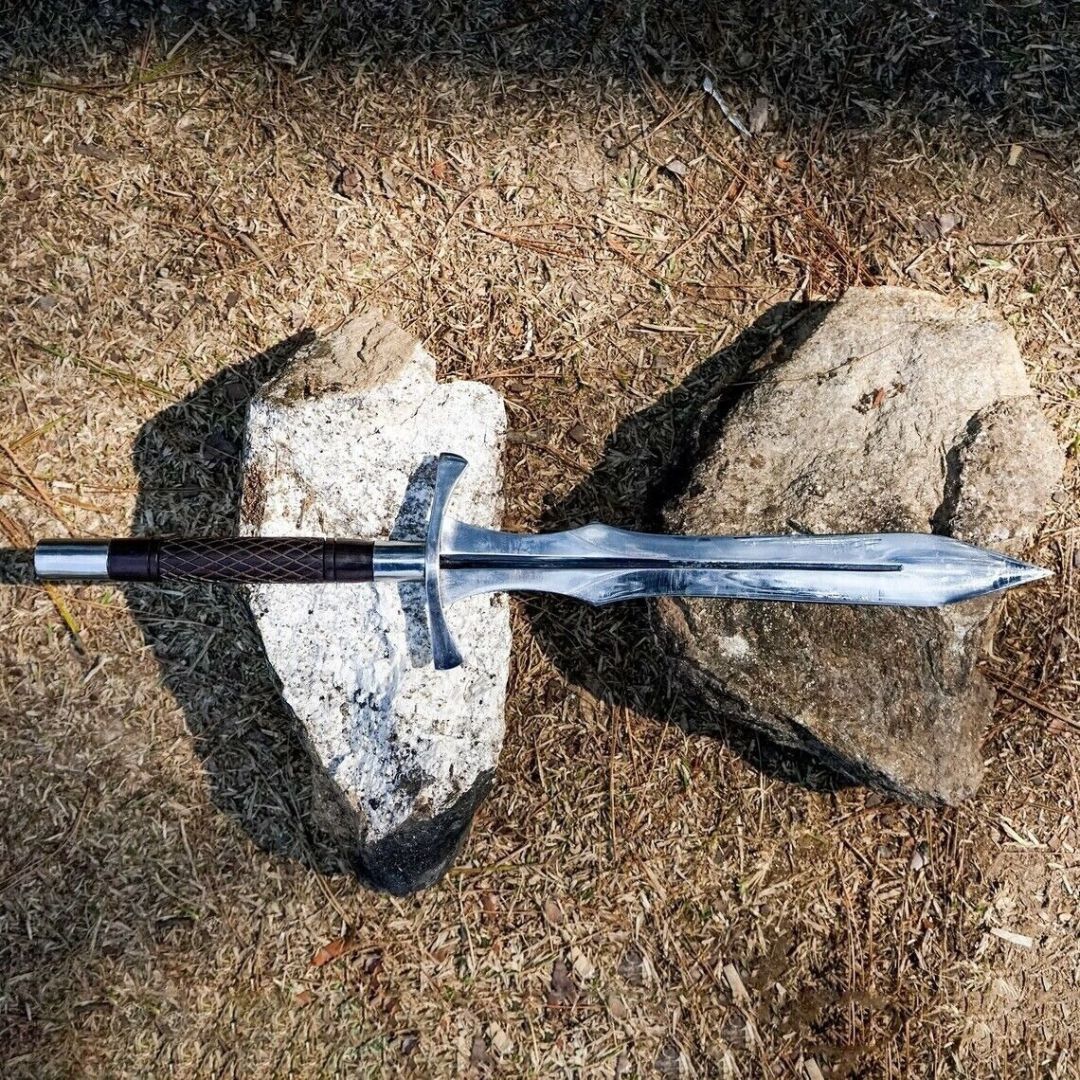 Custom Handmade Sword Double Edged Sword D2 Tool Steel Viking Outdoor Sword Edge (6).jpg