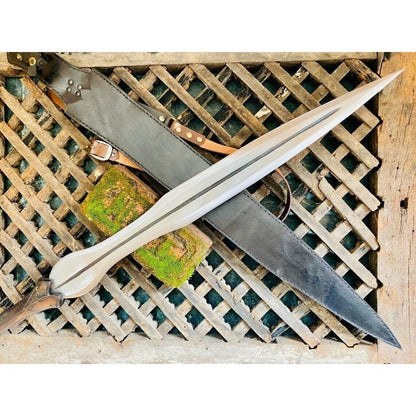 Full Tang Custom Handmade Sword D2 Tool Steel Survival Sword Double Edged Viking (5).jpg