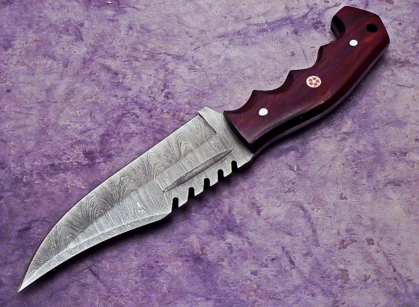 Handmade DAMASCUS STEEL TRACKER KNIFE, FULL TANG CAMPING HUNTING KNIFE With Lether Sheath