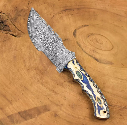 Damascus Steel Hunting/Camping/Tracker Knife Paka Wood Handle With Leather Sheath