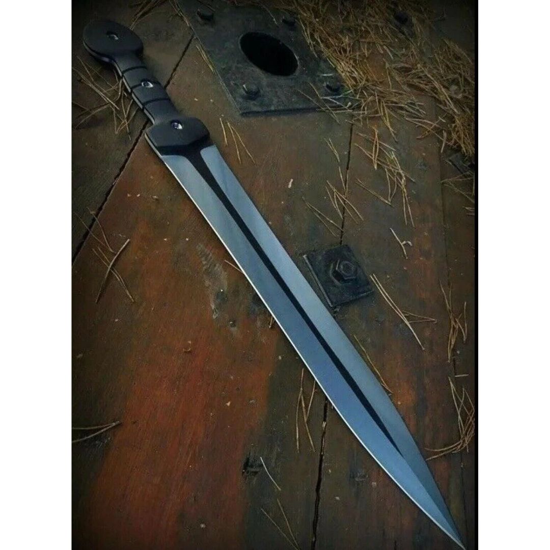 Fully Forged Custom Handmade Sword Carbon Steel Oil Tampered Sword Double Edge (3).jpg