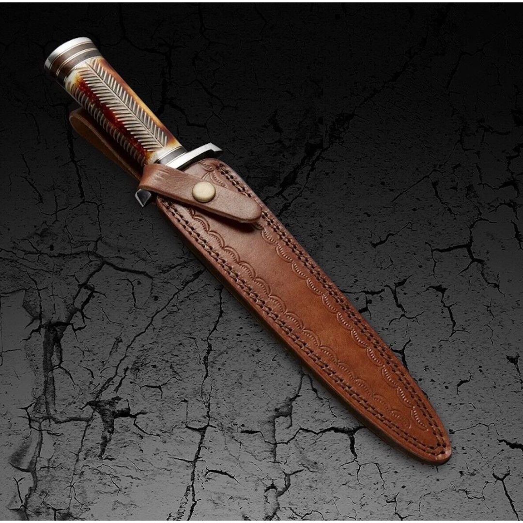 Hand Engraved Handle Dagger Knife Camel Bone Handle Double Edged Hunting Knife (4).jpg