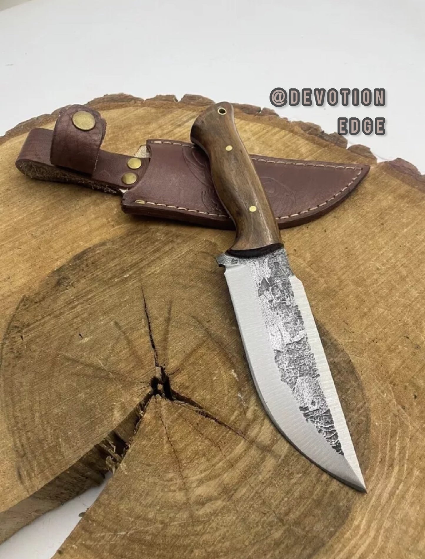 Hand Forged Steel Bowie Knife Survival Knives Full Tang Blade Knives Men Razor Sharp With Leather Sheath,