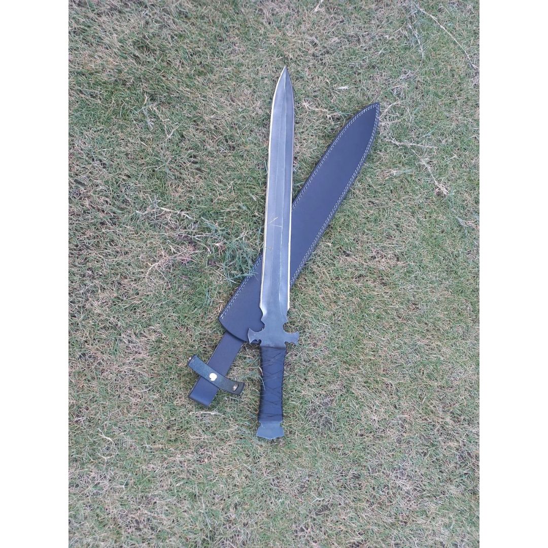 Custom Handmade Sword Carbon Steel Full Tang Leather Handle Sword Survival Sword (3).jpg