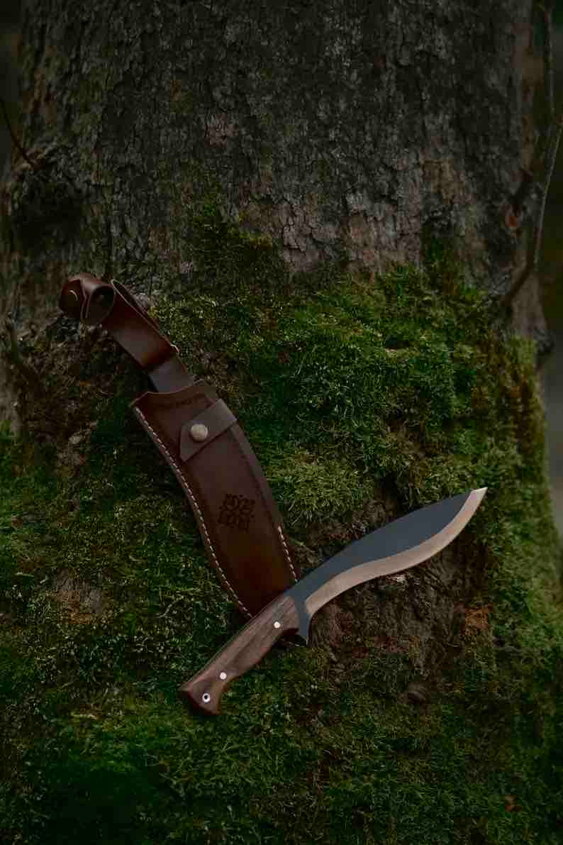 Handmade Kukri Knfe  Carbon Steel Hunting Kukri Knife  Outdoors Knife  Hunting Knife For Camping  Gi