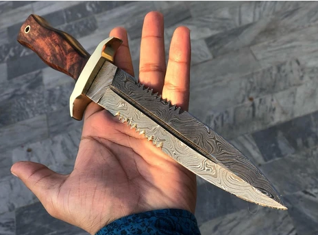Custom Handmade Damascus Steel Hunting Knife Dagger 1