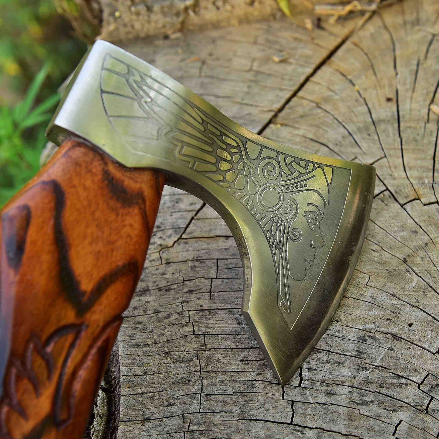 RAGNAR VIKING AXE Forged Camping Axe