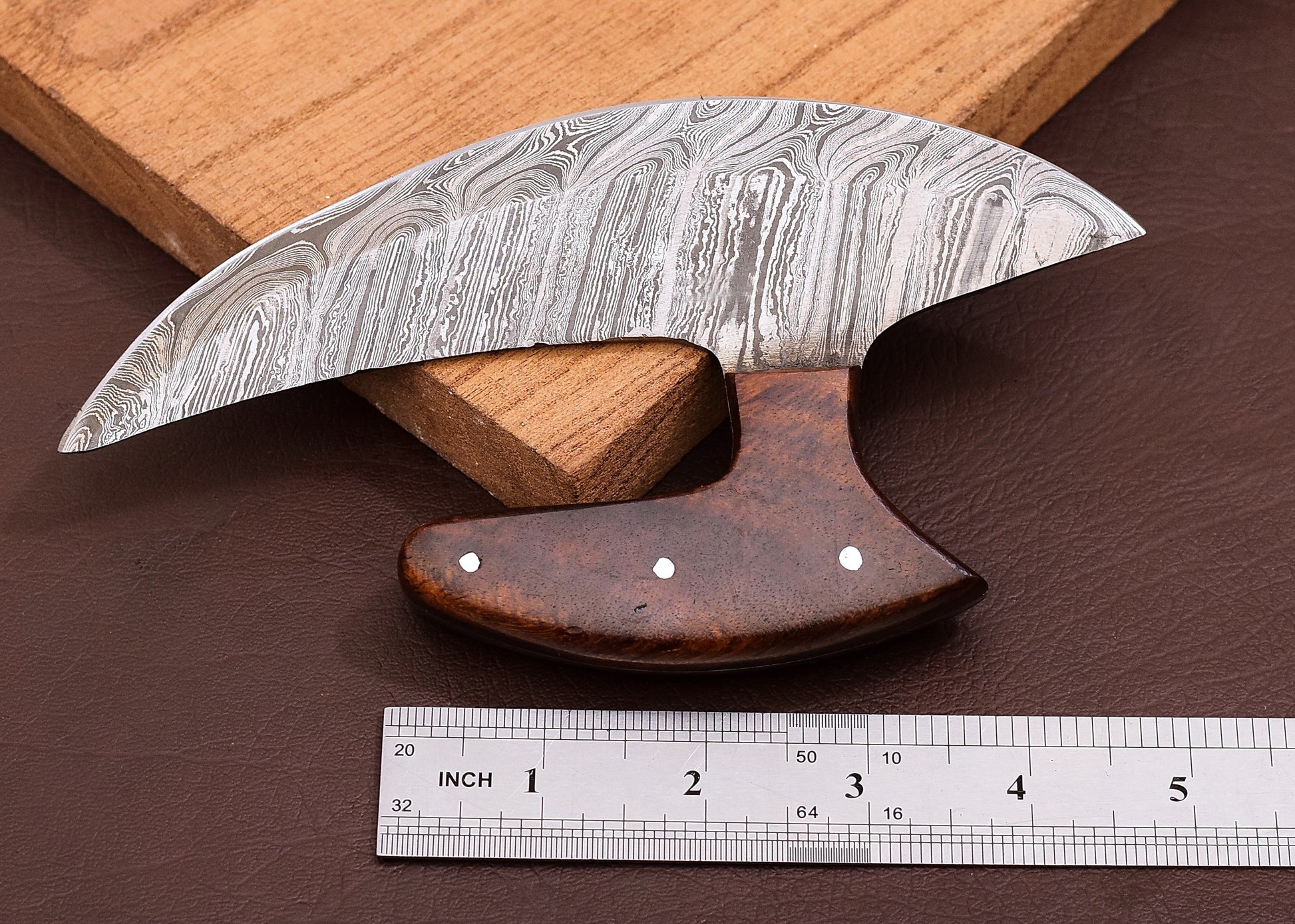 Damascus Chef Kitchen Ulu Knife Celtic Knot Handle Handmade Newly Designed Pizza Cutter Wooden Hand 4