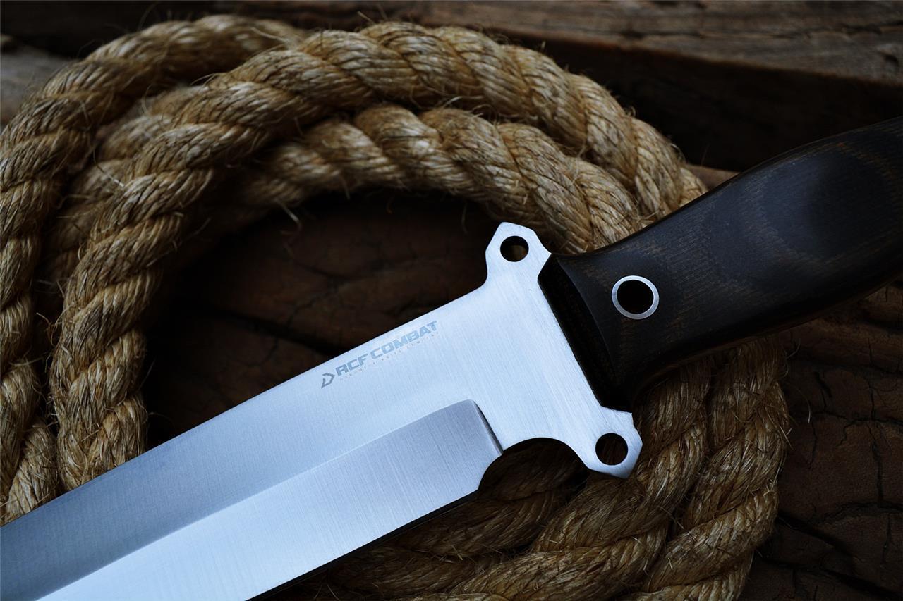 Custom Handmade D2 Tool Steel Blade Hunting Bowie Knife  2