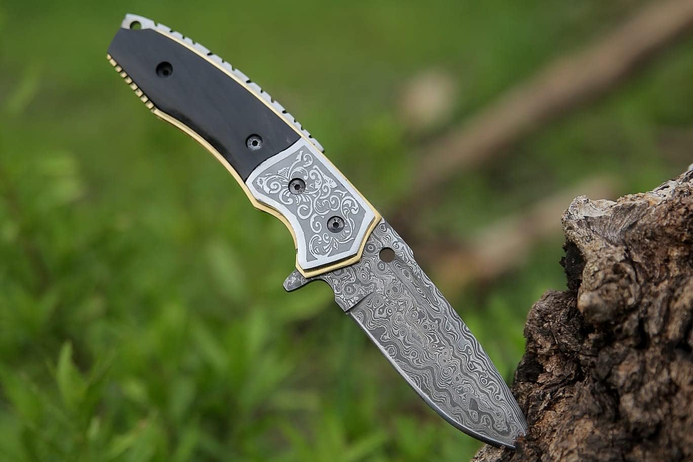 ALARI Pocket Knives  Folding Knives For Men  Women Personalized Engraved High Carbon Steel Damascus
