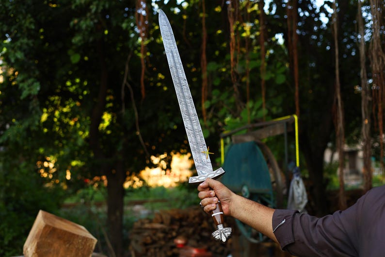 Handmade Damascus Viking Sword Custom Knight Sword With Scabbard Viking Sword With Beautiful Engrav 3