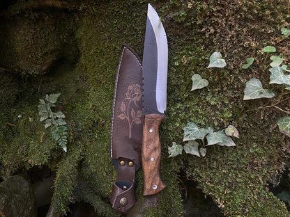 Premium Handmade Hunting Knife With Walnut HandleReal Bowie Knife With SheathPerfect For Camping Tr 1