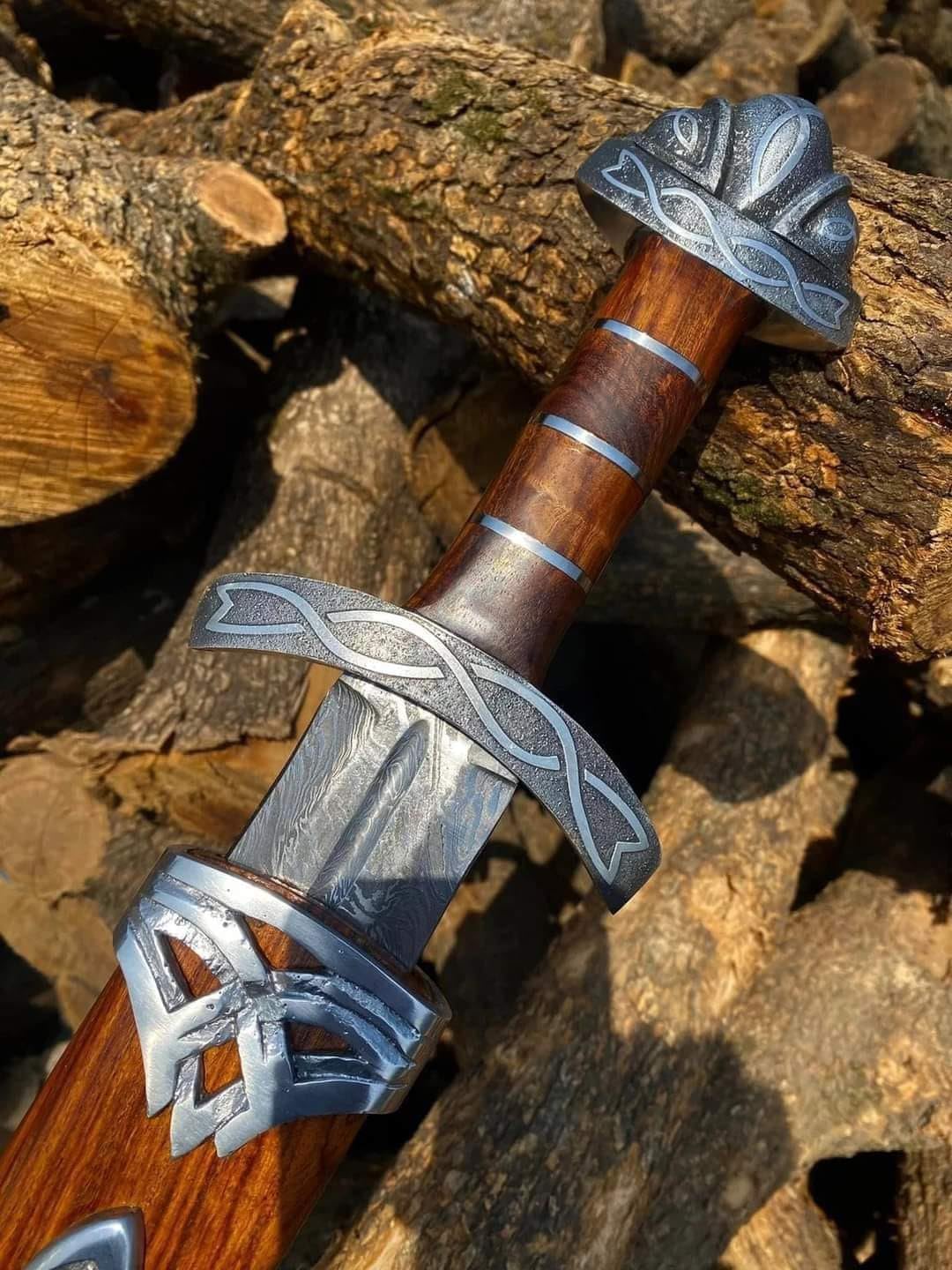 HANDMADE Damascus Steel Viking Sword Viking Collectible Sword  Authentic Norseman Sword  Medieval S