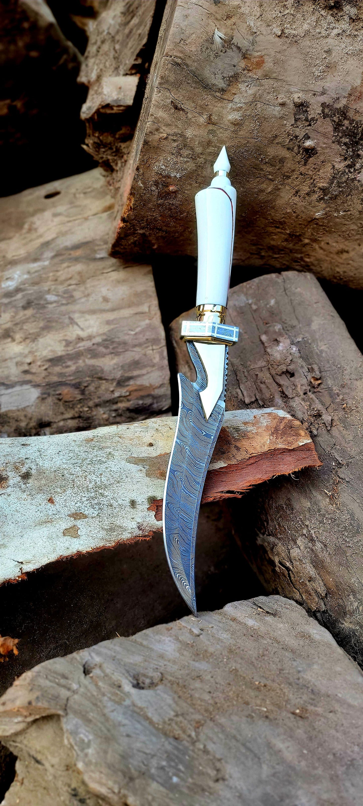 Handmade Damascus Steel Hunting Knife Gift For Men