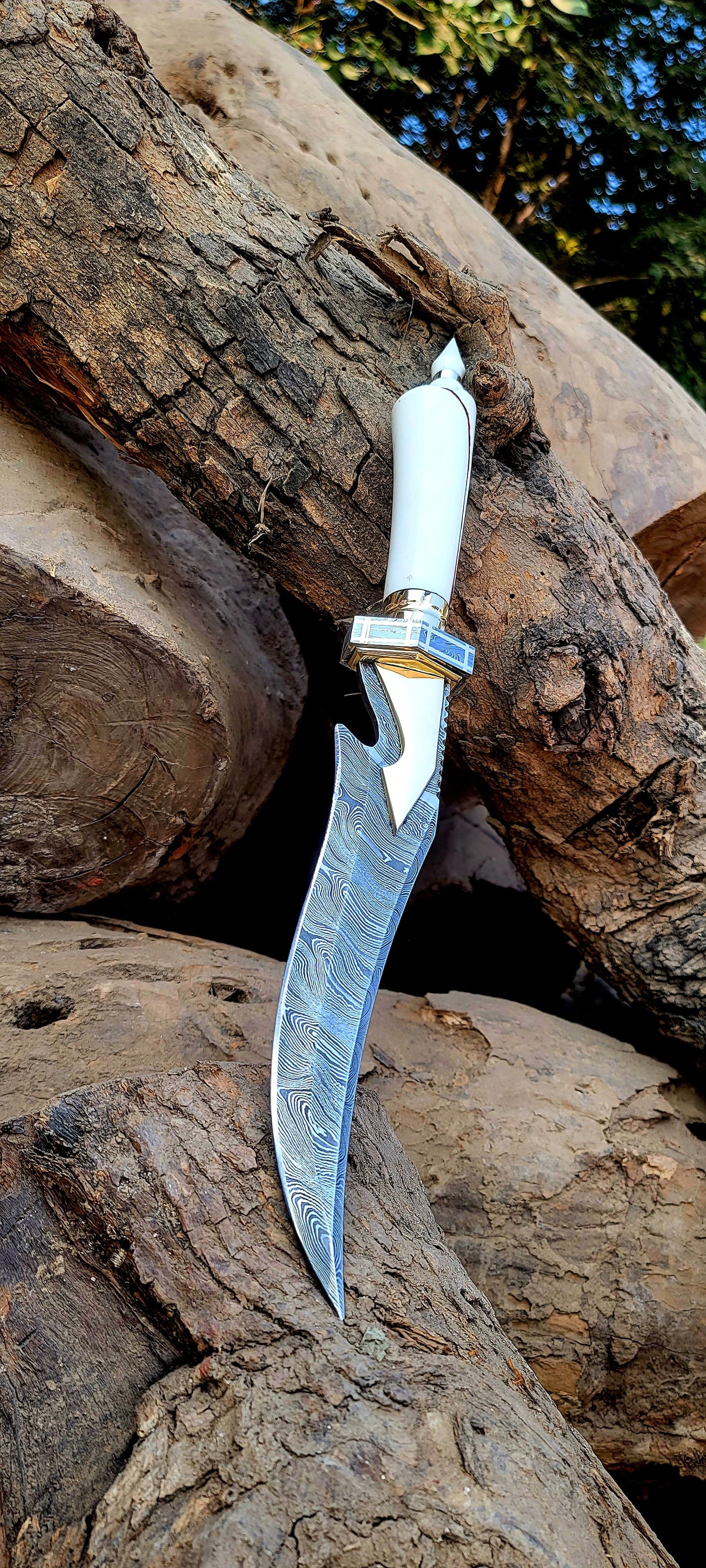 Handmade Damascus Steel Hunting Knife Gift For Men
