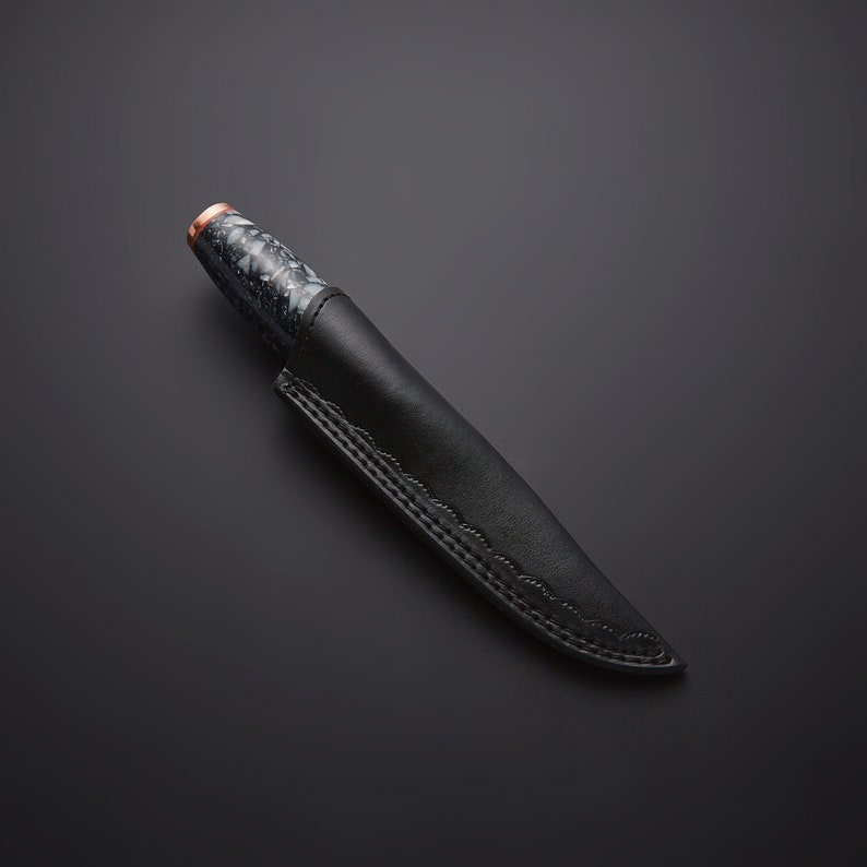 Tactical Hunting Knife with Leather Sheath
