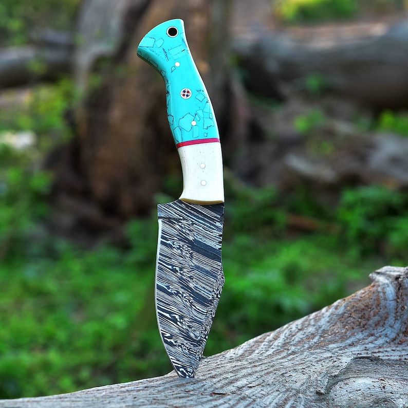 Handmade Damascus Steel Knife Pocket Knife Hunting Knife Camping Knife Buffalo Horn Handle Gift For 1