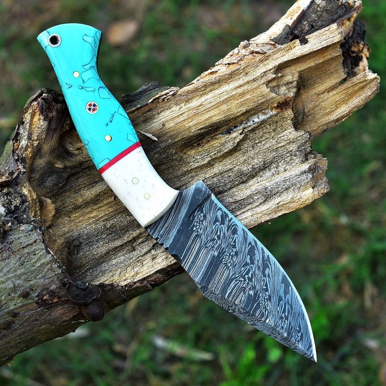 Handmade Damascus Steel Knife Pocket Knife Hunting Knife Camping Knife Buffalo Horn Handle Gift For 5