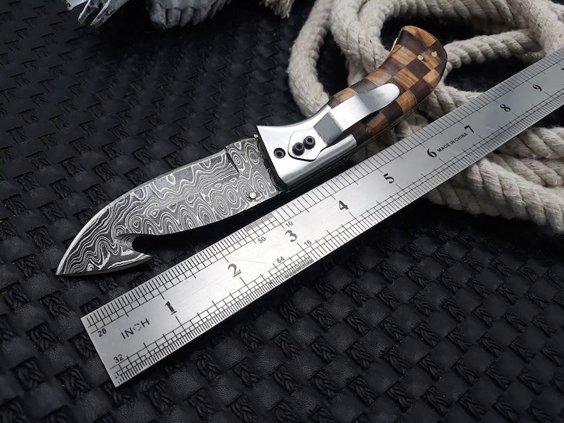 Handcrafted Damascus Gut Hook Skinning Knife  Your Ultimate Hunting And Camping Companion  Prime Sk 4